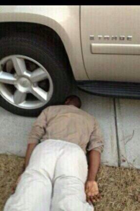 iStunedYa's tweet image. "@LittleSaint_: School Tomorrow.... 😩 http://t.co/Gsw5kEh3Cg"