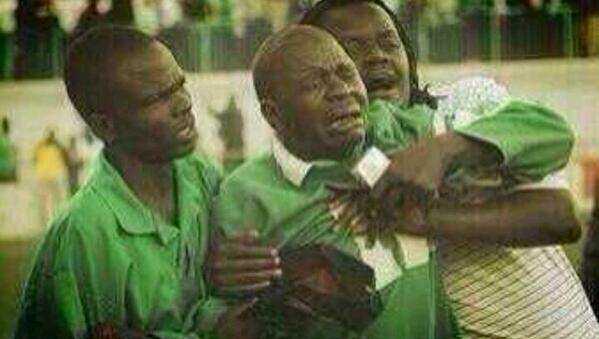 AyaBikitsha's tweet image. "What the fuck did stutter, am I being mistaken I'm a s-s-s-s-s-s-s-s-star in the makin'" #Yeses