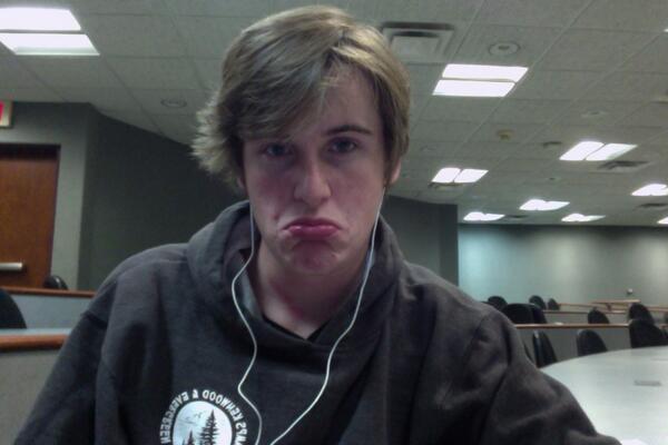 DJSaunderella's tweet image. Only one left in this room #workonwork #thegrind