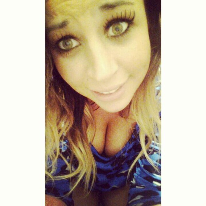 Another selfie from the shoot. #greeneyes #funnyfaces #selfieboobs http://t.co/iq5AKP28L7<a href="/tag/greeneyes"class="tags">#greeneyes</a><a href="/tag/funnyfaces"class="tags">#funnyfaces</a><a href="/tag/selfieboobs"class="tags"><span>#selfieboobs</span></a>