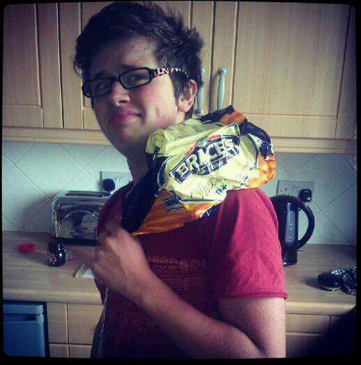 FetusLukeF tweet picture