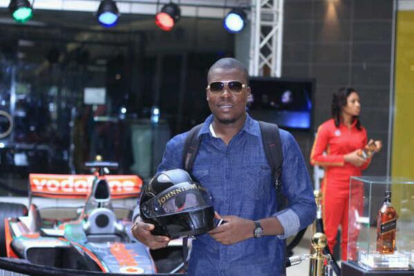 lamolzz's tweet image. #imnotdriving #stepup2vip