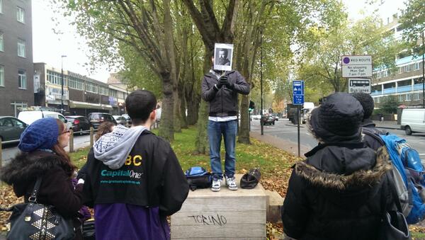 FZYMovementTeam's tweet photo. In East London today for an educational enrichment session! Darren as Theodore Herzl convincing Jews to accept Israel http://t.co/kyQIC0O1JI