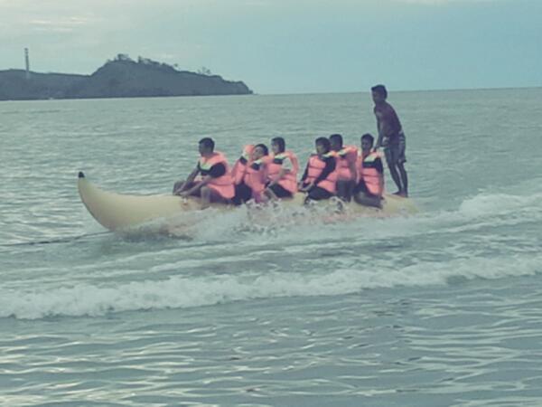 NnNingrum's tweet photo. Bf sosial one l asik banget jalan" bareng kamis ♥ http://t.co/saSCspaq58