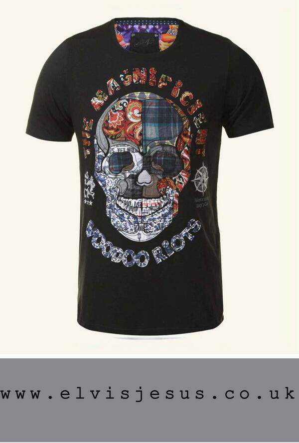 elvisjesus's tweet photo. RT! to #win an #exclusive #designer @elvisjesus tee..Size XL..Winner annoucned 5pm today! http://t.co/l1B8fYlM21 http://t.co/wsCRhWR4Xq