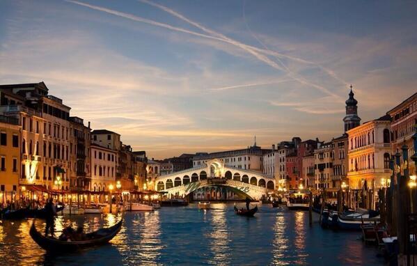 _Paisajes_'s tweet photo. Venecia al atardecer, un espectáculo. http://t.co/vbmxz8DysH