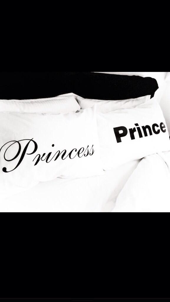 poshpillowz's tweet photo. Order your prince and princess pillowcases online now! Great Xmas gifts! http://t.co/xChypU8Orp http://t.co/r6JFn55cTS