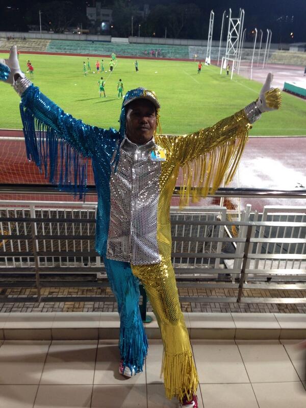 PenangFA's tweet photo. Orang-orang penang semua, habaq mai kenai dak siapa dia ni http://t.co/ODeM9yMEtS