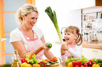 OrganicLives's tweet photo. Free talk on how food can make your child less prone to allergies &amp; diseases. Last day rsvp: http://t.co/eUWNE3qZIM http://t.co/vRgQlr1F4J