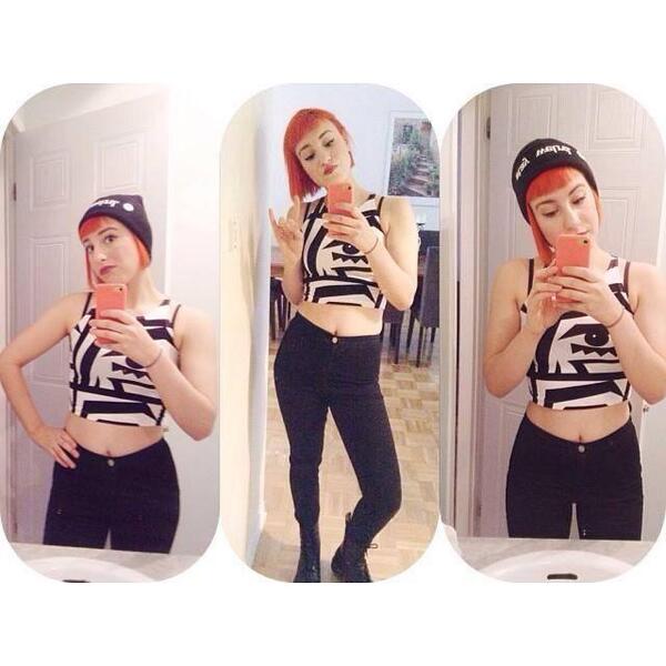 2Paramore tweet picture