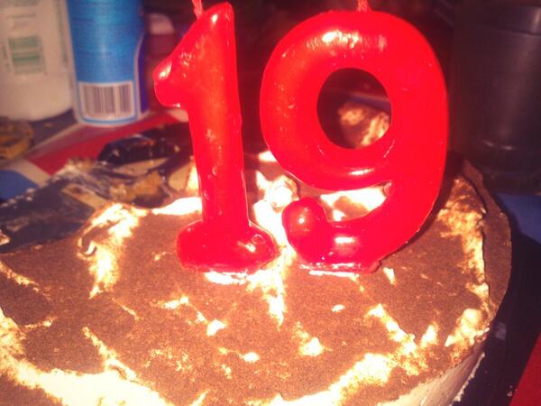 maariiJL's tweet photo. 19 :D http://t.co/DcIhm27tft