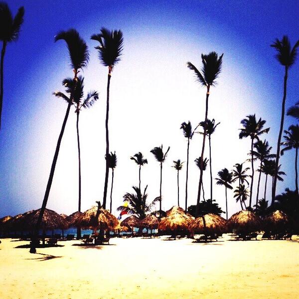 StayInPuntaCana's tweet photo. #PuntaCana es lo más cercano al paraíso vía @RinconesRD http://t.co/A9E1GH8aLb