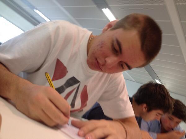 md_amador's tweet photo. Avaro Ro @AlvaRodriguezMS http://t.co/SQoZPmrzRz