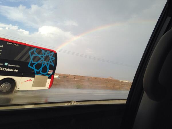 Mozi060's tweet photo. One of the best random shots I took!! #Expo2020 #Dubai #DubaiExpo2020 http://t.co/cSOkzhEPN7