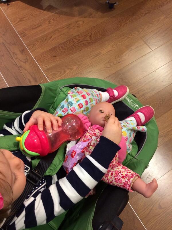 BsEhrens's tweet photo. I look down to see C sharing @EllasKitchenUSA nibbly fingers with "baby."Everyone loves a snack! #goodineverysense http://t.co/gWgZaTfmcO