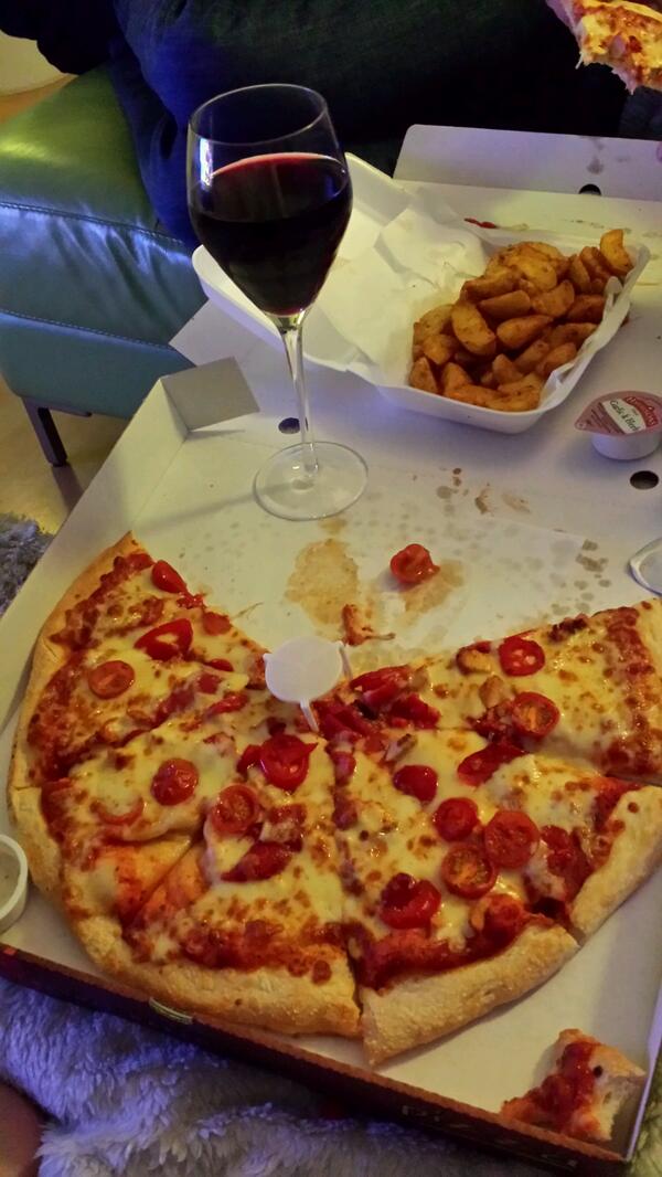 AvaSingingClass's tweet image. Food after an amazing rehearsal.  show this Saturday the 23rd at the mac.