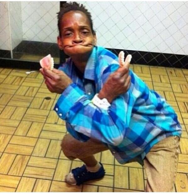 dblock487's tweet image. #CrackheadsGoneWild