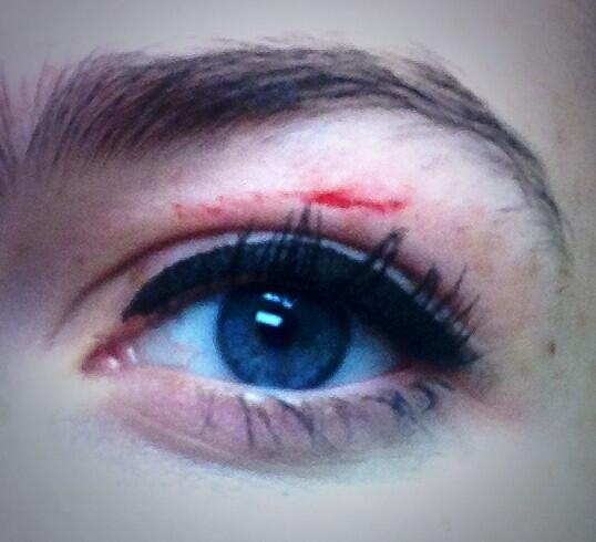 MarissaBarnette's tweet image. I would just like to thank @Briannashulman for this lovely gift #YouSuckALot #LikeReally #ItHurts #YouSuck