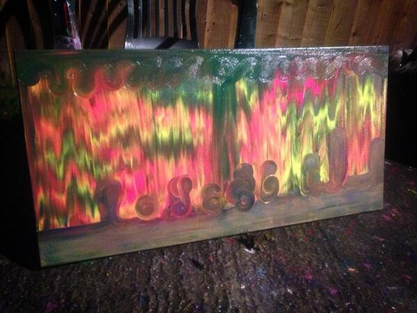 streetartdrop's tweet image. Catch it before it catches you! This one is Jewel's baby - will you be lucky enough to take it off her?!