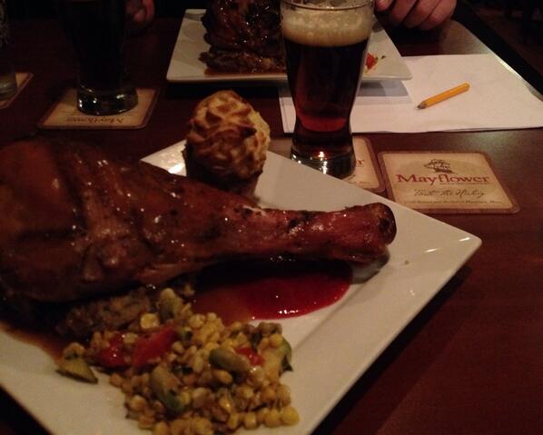Absolutely phenomenal beer dinner! <a href="/HSPubHudson/">Horseshoe Pub</a> <a href="/MayflowerBrew/">Mayflower Brewing</a> #craftbeer #hudson #Thanksgiving