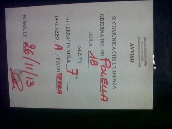 Barbalbero_'s tweet image. @radiotribunale #rmtp aula 18 dott. Polella spostate udienze in 7 coll.(senza punto esclamativo ;))