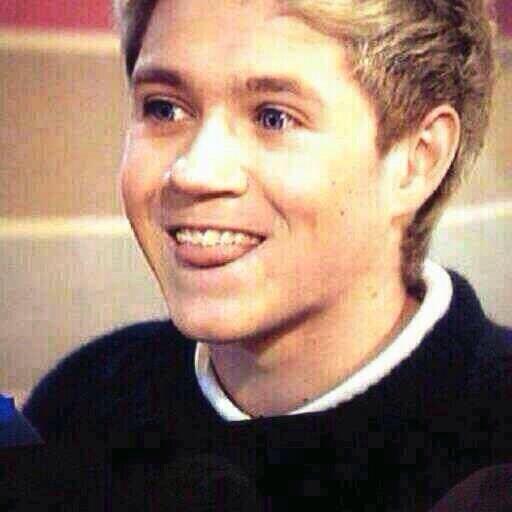 mai_dir's tweet photo. RTしてっ

#mtvstars One Direction http://t.co/bZn47SpmJ3