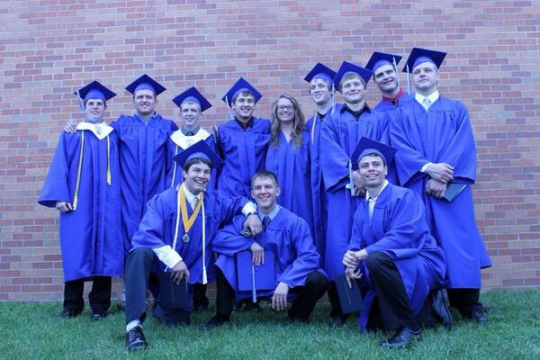 ShelbyKrystynM's tweet image. #InHighSchool I realized how sincere men were from the perfect group of gentlemen I will always carry in my heart❤️