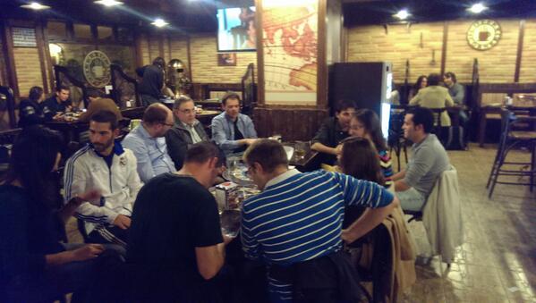 SevillaMeetup's tweet image. English and Spanish Language Exchange / Intercambio in Coffee Corner Calle Presidente Cárdenas meetup.com/ESLE-Seville/