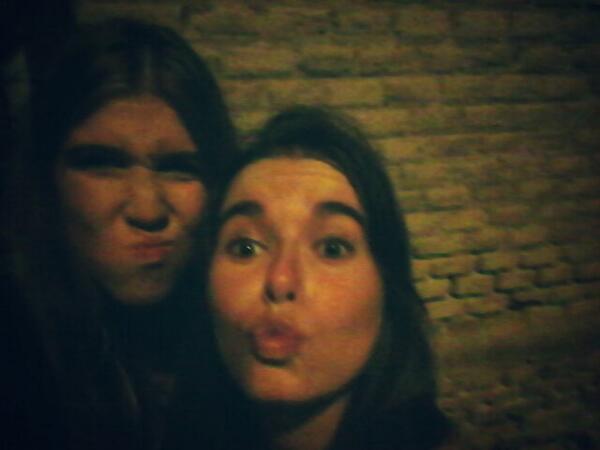 lolaboal's tweet photo. Solo la gente especial hace que todos los dias sean grandes.Segundo cumple que le soplas al tiempo juntas @masdeun36 http://t.co/LCAWvgYjuh