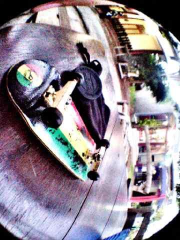 mafifn17's tweet photo. What do you think about this fucking best deck @planktoonfsk8 http://t.co/IsJ09dMHob