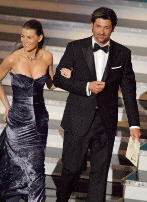 ilovegreysanat3's tweet photo. RT to see @EllenPompeo and @PatrickDempsey accepting an award together❤❤❤ Derek/Meredith #chemistry #PeoplesChoice http://t.co/FMiujIv339