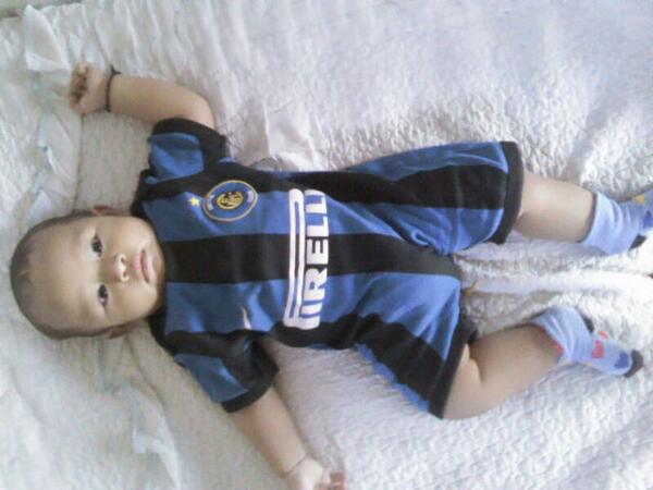 rahma_violeta's tweet photo. Wajib itu jgn kaya tetangga ya,.. RT @zhu_by: Aku interisti @rahma_violeta http://t.co/Q3Wk8um7mV
