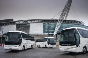 mantruckbusuk's tweet photo. London based @symphonycoaches take on new MAN #Neoplan #Tourliners, read here for full article http://t.co/TQlj9OL2Oi http://t.co/DFXlrsHGt3