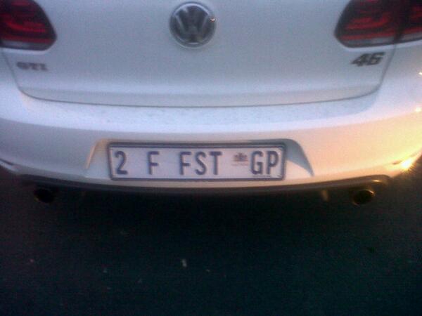 Gabri_Alonso's tweet photo. Nice number plate douche-bag! ☺ http://t.co/9mzvb6SDix