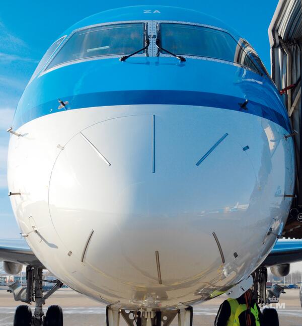 juuljaye's tweet image. “@KLM: Hi, just a quick #selfie http://t.co/C9biCy3cZN” // @jordymccoy
