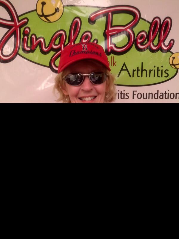 ArthritisNE's tweet photo. "The Stealth Elf" will they be at a #JIngleBellRun near you? Register today at http://t.co/xsSKoI1Vse http://t.co/vjj9UsLBJa