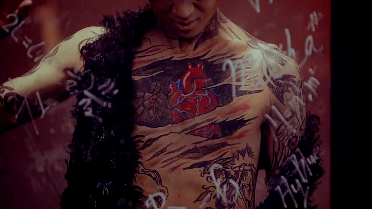 Bitch is Back on X: ""@VIXXbiased: [CAP] VIXX's VOODOO DOLL MV - RAVI >o<  #저주인형 http://t.co/pOiZO6uWi4" @gdragon4life. Omo ravi tattoo" / X