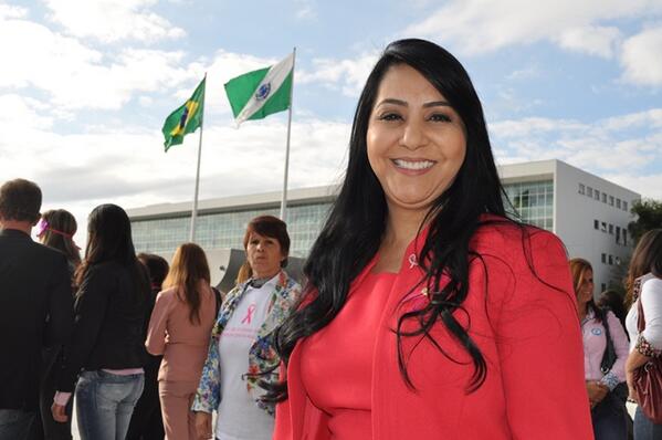 cantoramaralima's tweet photo. 19 de novembro DIA DA BANDEIRA
foto:@AndreaQuadros http://t.co/dXwHfec6Wj