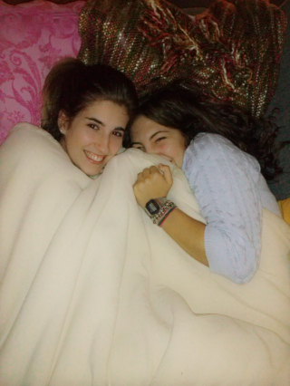 claudiajuan95's tweet photo. Te echo de menoss!! @aipauclau http://t.co/ctmr5CJAfH