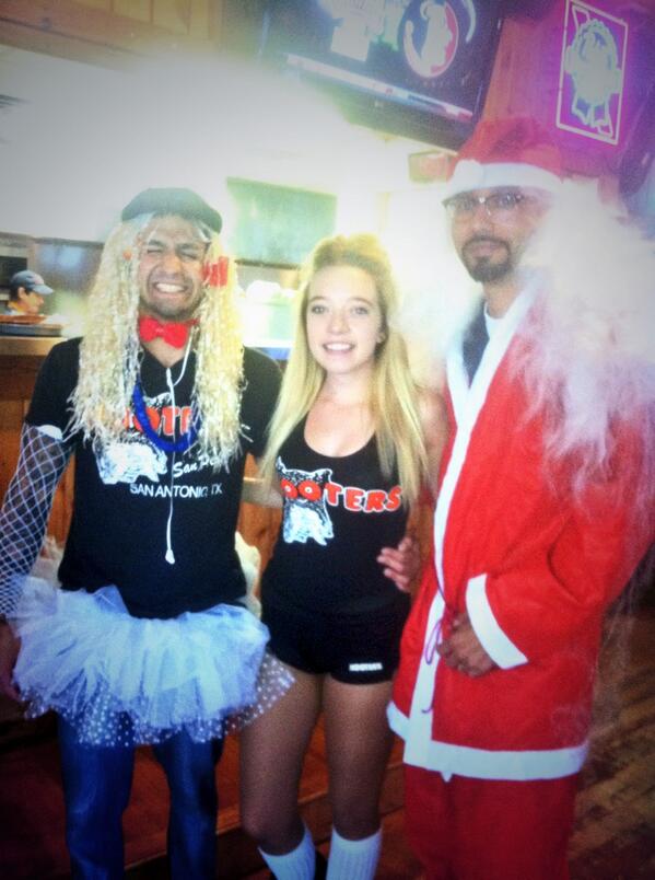 toriwichert's tweet image. I love my job . 
Goofy staff .
#SantaManager 
#HooterGirlProbz