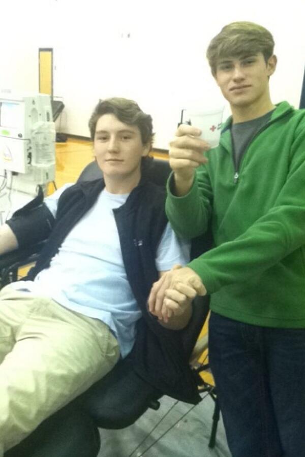 J_Bull96's tweet image. Because we hate Spain Park that much #2pints @rpdearman