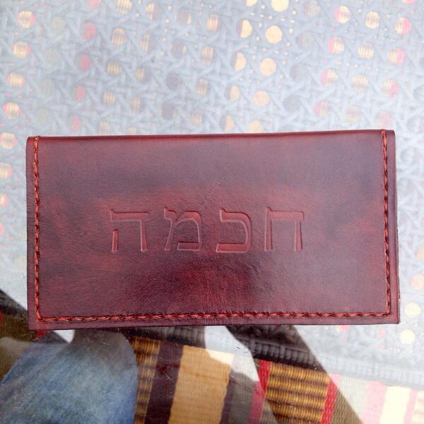 Discipleleather's tweet image. New leather checkbook cover! #etsy #leather #handmadehour #HandmadeHolidayMess