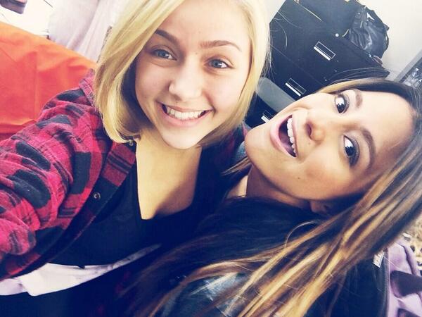 MillieXFRP's tweet photo. @AllyBrooke_XFRP and I http://t.co/MyemqNUVR6