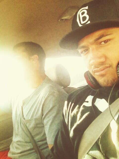 SilaJnr's tweet photo. On the way to training ft the big boy @lloydspj #thatgrind #pre-season http://t.co/mZBM80Qkbg