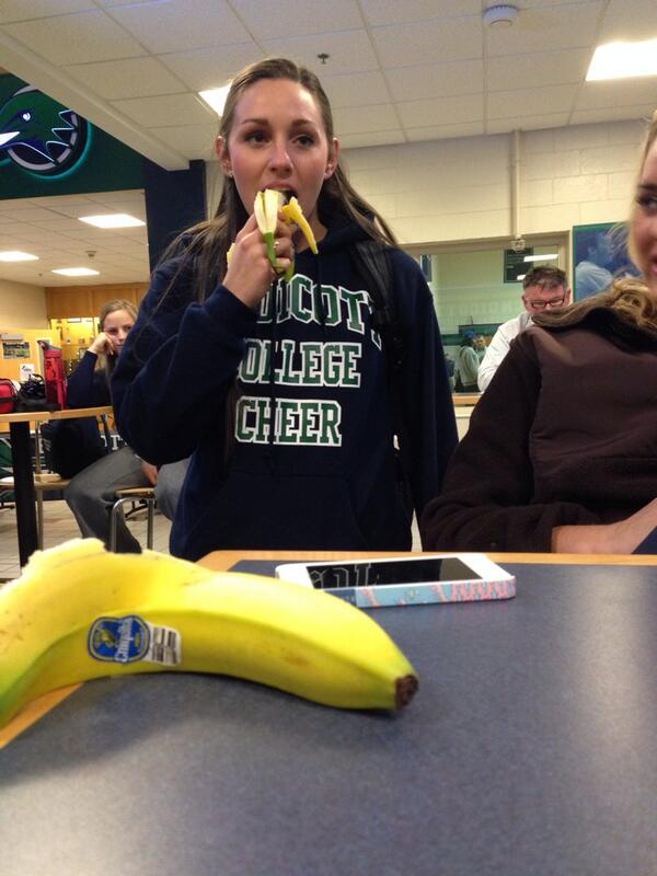 lizzard_g's tweet photo. @EndicottBananas http://t.co/nRhPcv9lIU