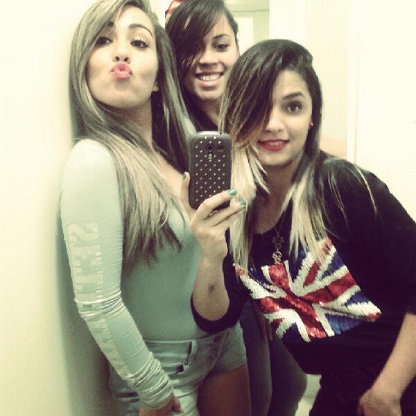 Só alegria com elas, Amigas Lindas.