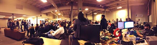VoxelMetric's tweet photo. Our view from the office tonight. @StartupMKE @96square http://t.co/1Q1yBKASC6