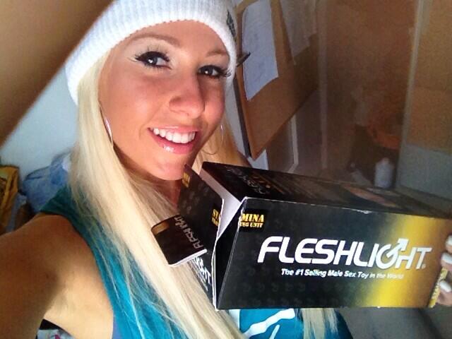 2:30 am finished my homework and go sleep. Good night #LOVERS #fans  @Fleshlight .... http://t.co/cp<a href="/tag/fans"class="tags"><span>#fans</span></a><a href="/tag/lovers"class="tags"><span>#lovers</span></a>
