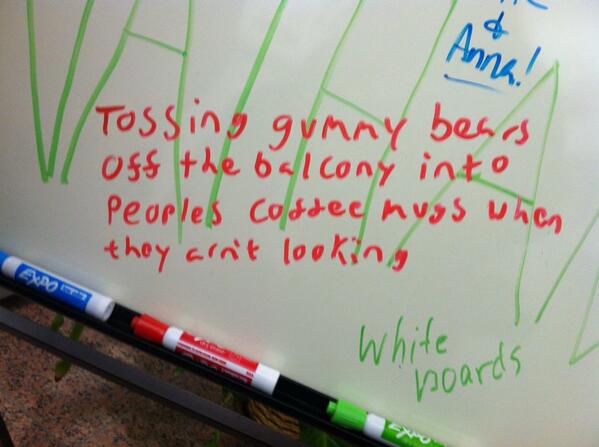 claireelizzz's tweet image. What's your favorite thing to do at the library? #libraryquestions