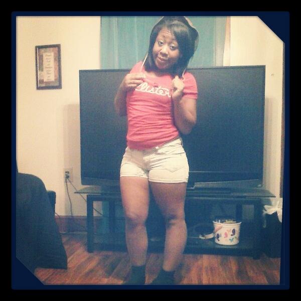 ayoothicky's tweet image. 